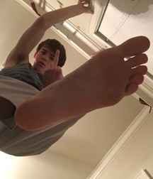 feet 12 5a30187d4d921.jpg