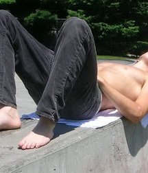 feet 13 5a422180c19df.jpg