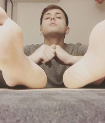 feet 19 