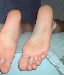 feet 19  5b0418098abc2.jpg