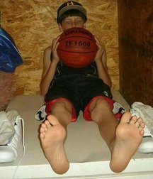 feet 19  5b04181b1ea0e.jpg