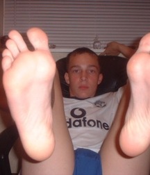 feet 19  5b041823a47cb.jpg