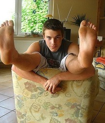 feet 21 5b546b22e3699.jpg