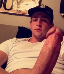 These pics make me really WETT.... AND HORNY 5b3d1d26a87eb.jpg