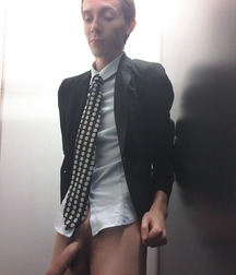 These pics make me really WETT.... AND HORNY 5b3d1d46880dd.jpg