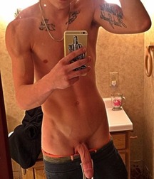 BOYS BOYS BOYS 5bc0f24b8d56a.jpg