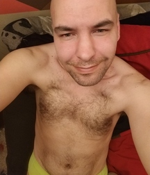 me 5b6e2efd649e3.jpg