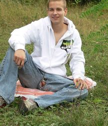 Uploaded by:eferrea 593029785b2fa.jpg