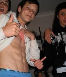 Hot Teen Studs (Non nude) 612fca0579d2c.jpg