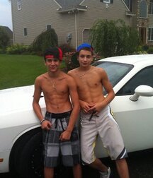 Hot Teen Studs (Non nude) 612fca1310164.jpg