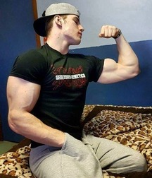 Dom Hotties 2 61b4ece147a5b.jpg