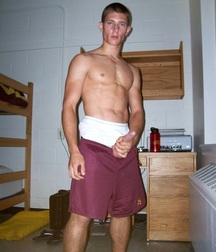 Hung alphas guys gay porn 61b643eadd67e.jpg