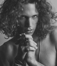 longhaired headshots 56aeaf7fd2f30.jpg