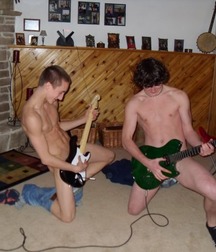 rock out 56c869c88ba80.jpg