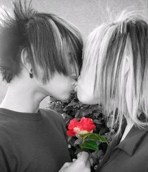 emo love 56c86a2ec3b84.jpg