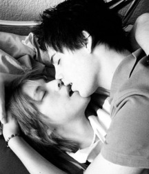 emo love 56c86a31d82e2.jpg
