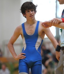 bulging manhood 56cbc2597f6d7.jpg