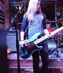 guitar heros 56ed87a461b23.jpg