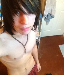 goths and emos 56fffbdfcd67b.jpg