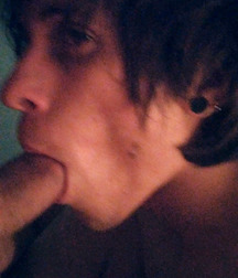 sucking 571506c646313.jpg