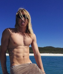 boys beachin' 5723948edb223.jpg