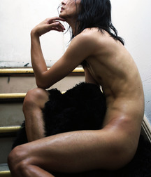 naked asians 5733351657c44.jpg