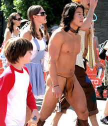 public display 5735c594f0dca.jpg