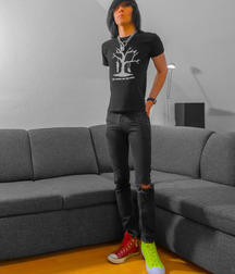 emo world 574ad76537550.jpg