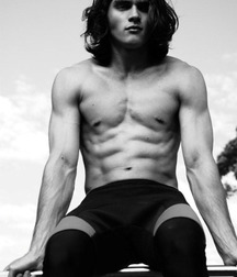 rock hard abs 2 5771b7ea4df9a.jpg