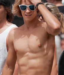 golden haired 5777bd2f5b0e2.jpg