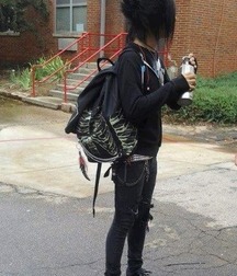 emo 5778f97f1d6df.jpg