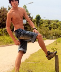 outsiders 577a4ede39846.jpg