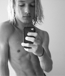  shirtless blonds 577d733d22561.jpg