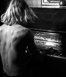 blond obsession 578e226c03d5a.jpg