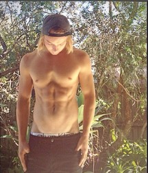 just blond 578fb06196c44.jpg