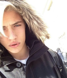 just blond 578fb06729b14.jpg
