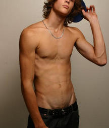 shirtless and loving it 5794dcc45b4c6.jpg