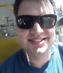 Photos of me 2 =) 5cd372e162285.jpg