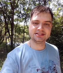 Photos of me 2 =) 5cd373f929794.jpg