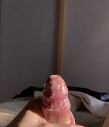 Cute femboy with long hair 628d694c17fde.jpg