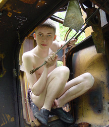 Anton 5bcbc686dc3a5.jpg