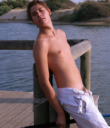 Rickie-Fisherman 58e3b021dd01a.jpg