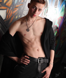 Pascal 5a3784a6d41e8.jpg