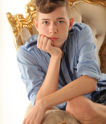 Manson 5a37874dbebd0.jpg