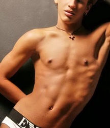 CUTE BOYS. 57b36a5414a79.jpg