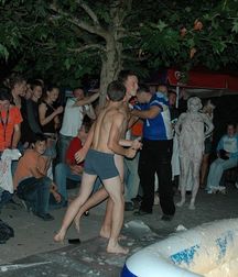 TAPIOCA WRESTLING 57c1e27cb442b.jpg