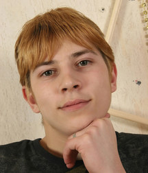 GRISHA THE BOY WITH FRAME 57d98f36d1dc0.jpg