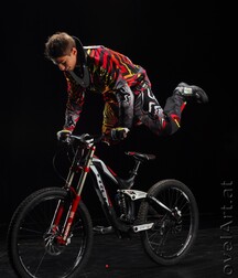 Fillipo’s fifth NovelArt photo CD. 5ec4e1f34f788.jpg