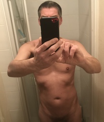 Me 5ab919279fc18.jpeg