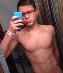 Internet Boys 4 58b4883b9a5e0.jpg